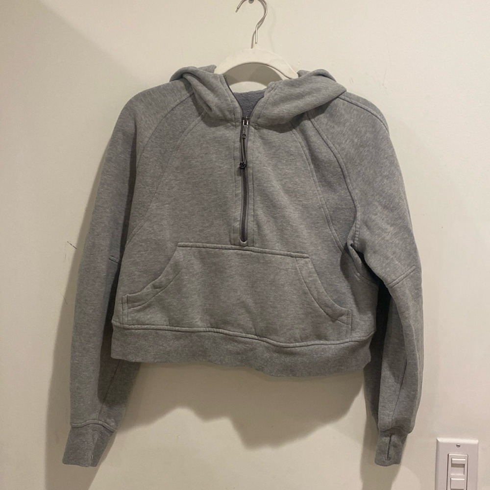 Gray scuba, half zip with hood size small